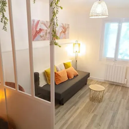 Climatise Au Coeur De مونبيلييه